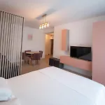 Apartment Apartel Elia 14 *